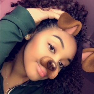 Meet your Posher, Janae